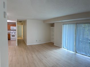 625 Chesapeake St SE #204, Washington, DC 20032