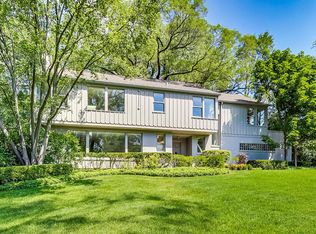 511 Sunset Ln, Glencoe, IL 60022