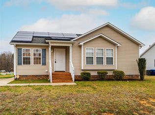 814 Jennings Berry Dr, Elon, NC 27244