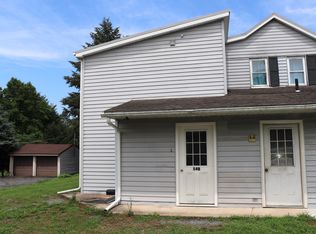 54 N Reamstown Rd #B, Stevens, PA 17578