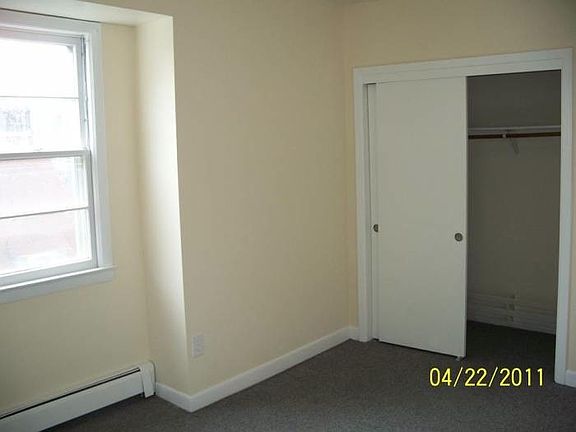 4th image of 201 Waterman St APT 6