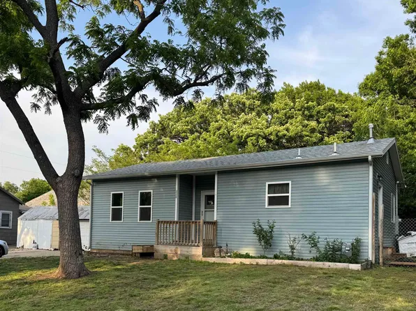 228 N Alleghany St, El Dorado, KS 67042