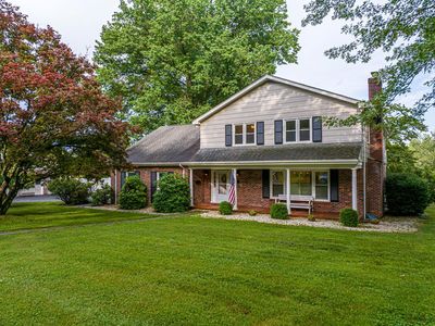 142 Hillside Dr NE, Abingdon, VA, 24210