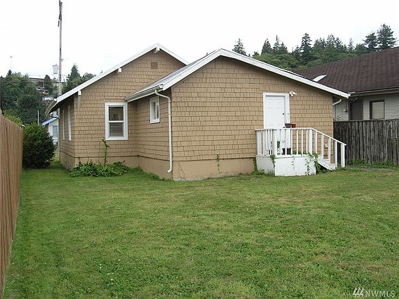 5th image of 352 Eklund Ave