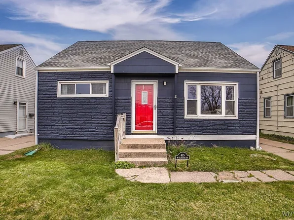 495 W Hazeltine Ave, Buffalo, NY 14217