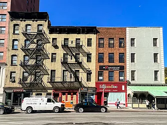 1026 Third Avenue in Lenox Hill