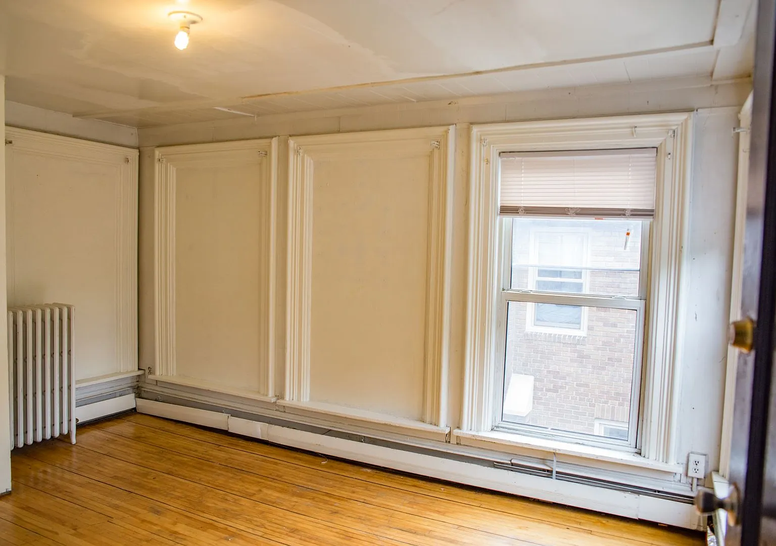 1103-5TH — Photo 2