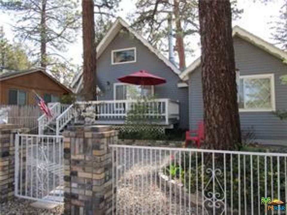 1st image of 622 Imperial Ave
