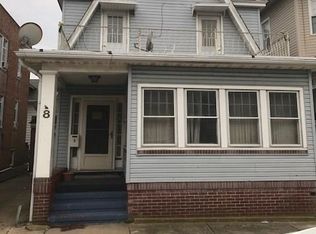 8 S Vassar Sq, Ventnor, NJ 08406