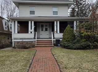 145 Christie St, Leonia, NJ 07605