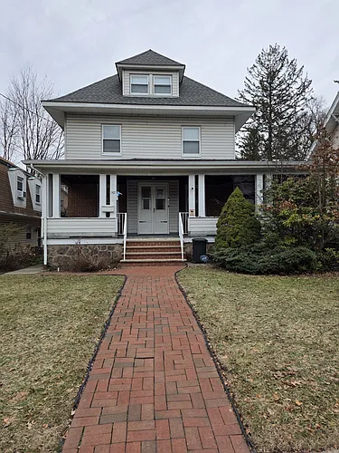 145 Christie St Photo 1