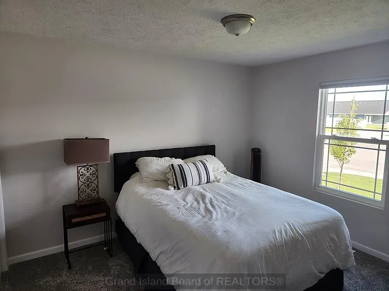 4352 Thomas St — Photo 11
