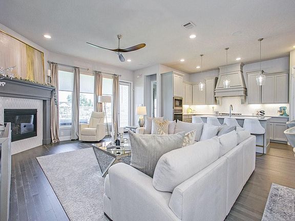 5th image of 4409 Tall Knight Ln