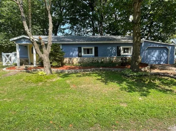 4986 E Mitchell Lake Dr, Mulkeytown, IL 62865