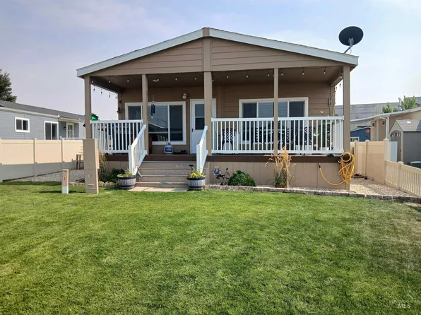 2364 Blue Sage Ln, Boise, ID 83716