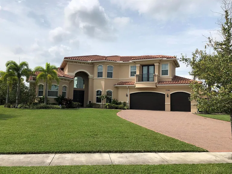7793 Arbor Crest Way — Photo 1