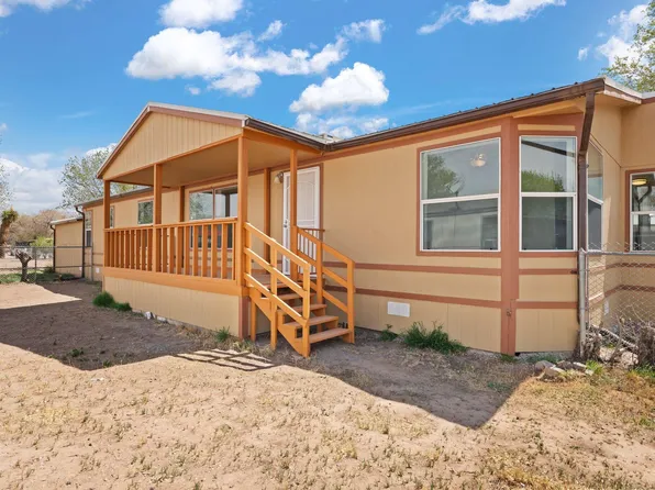 1728 Juniper Ave SE, Los Lunas, NM 87031