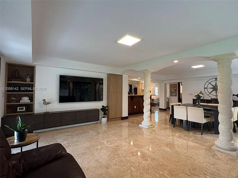6610 SW 104th Ct — Photo 29