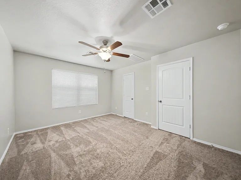 244 Circle Way — Photo 15