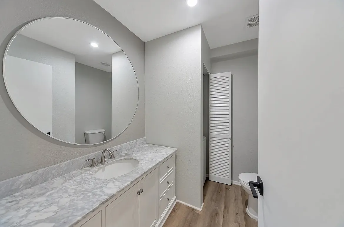 2 bed, 1.5 bath, $3,895 — Photo 4