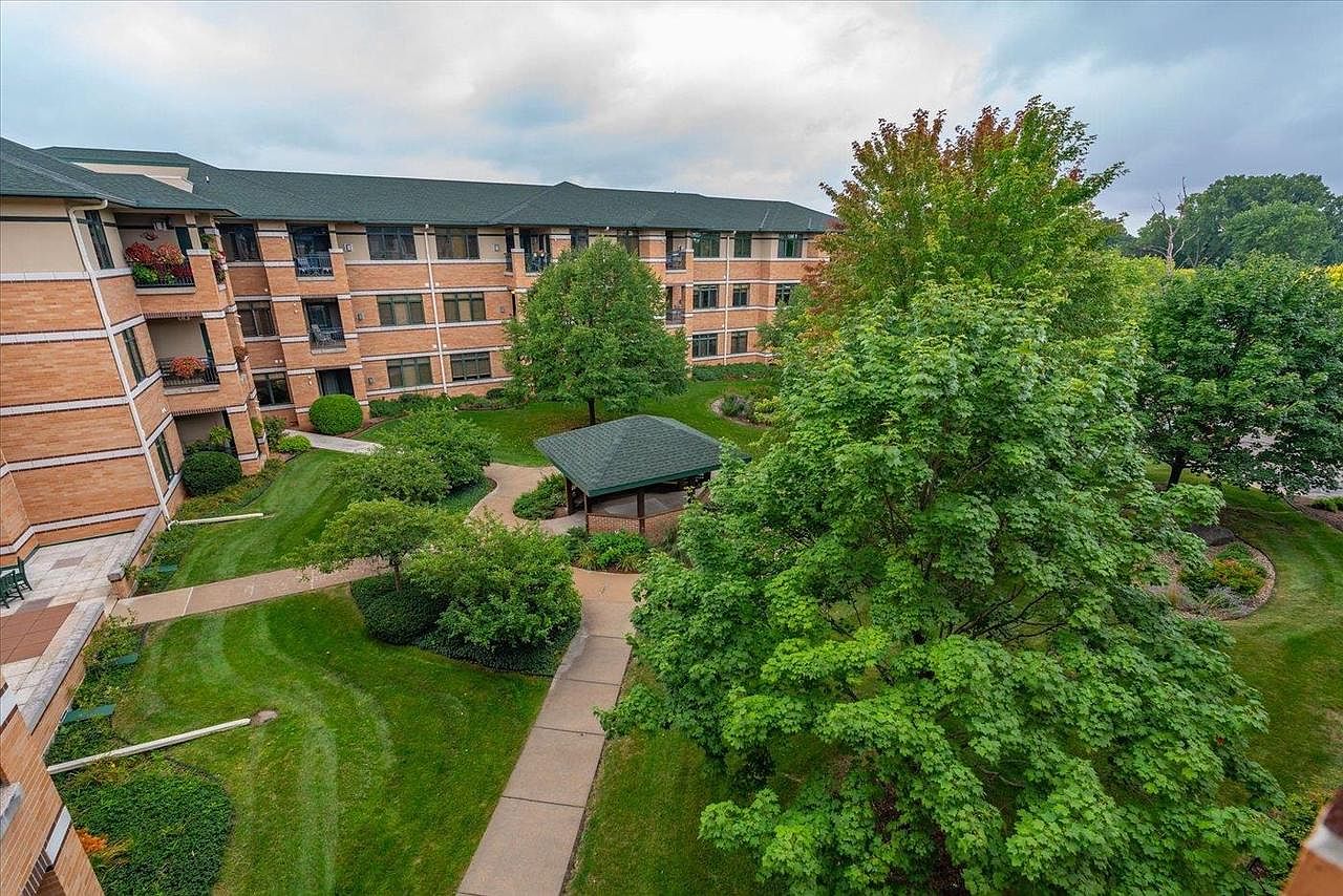 6767 Frank Lloyd Wright Avenue UNIT 305, Middleton, WI 53562 MLS