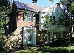4053 Meadowbrook Blvd, University Heights, OH