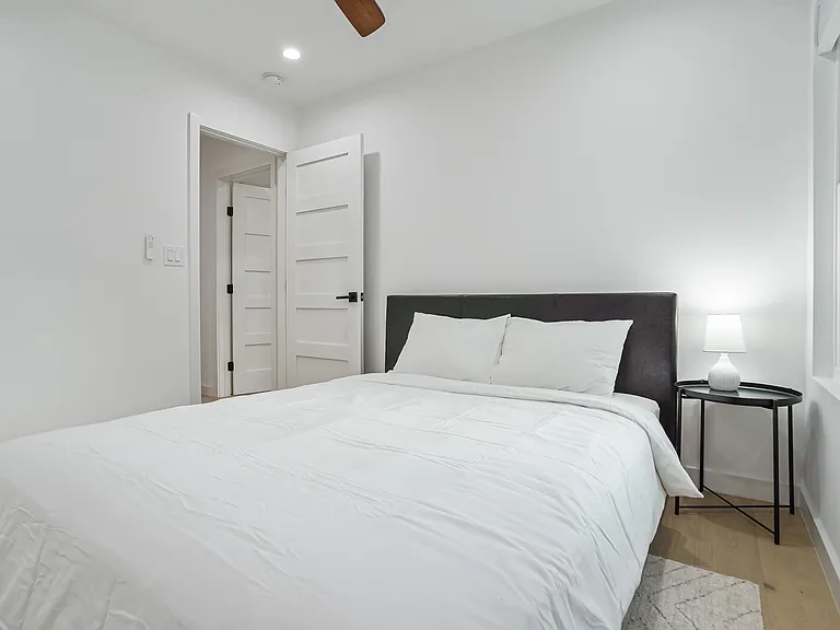 2304 Aldford Dr — Photo 21