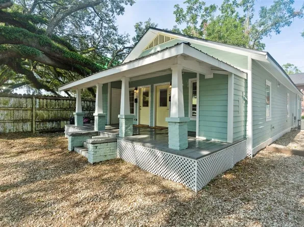 112 NW 9th St, Gainesville, FL 32601