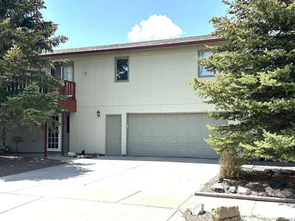 4420 Grays Gable Rd, Laramie, WY 82072