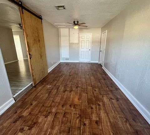 3rd image of 5910 NW Briarwood Dr