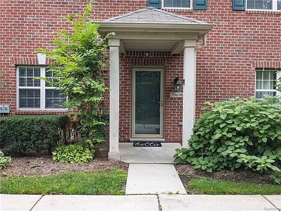 2nd image of 39698 Rockcrest Ln