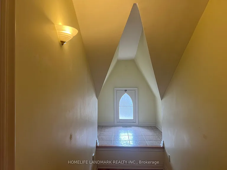 231 Clinton St — Photo 10