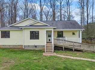 11276 McKenney Dr, Woodford, VA 22580