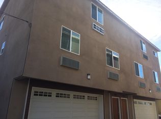 1250 W 37th Dr, Los Angeles, CA 90007