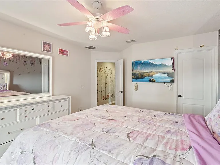 Plantation Oak Dr — Photo 38