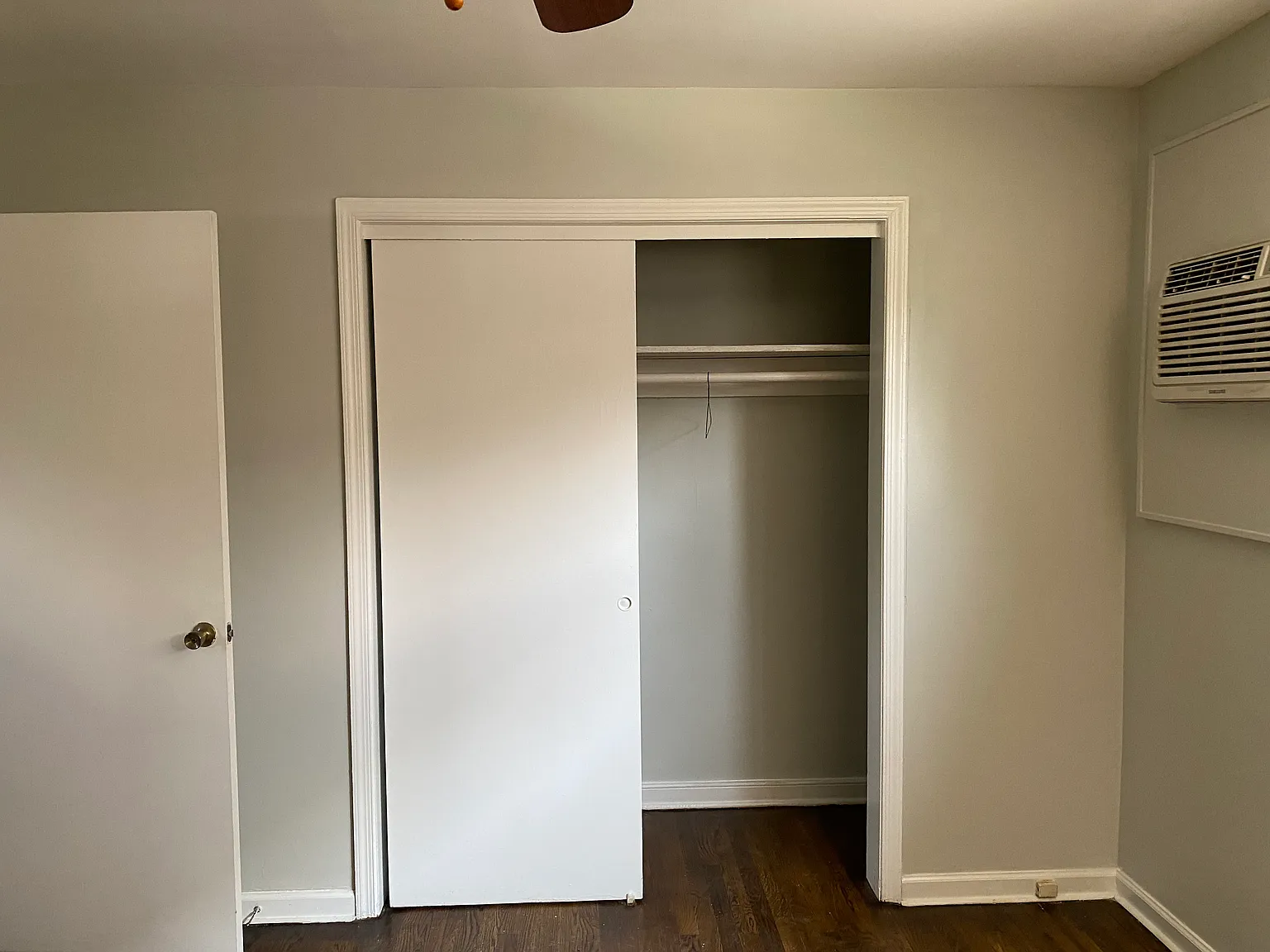 1 bed, $1,200 — Photo 4