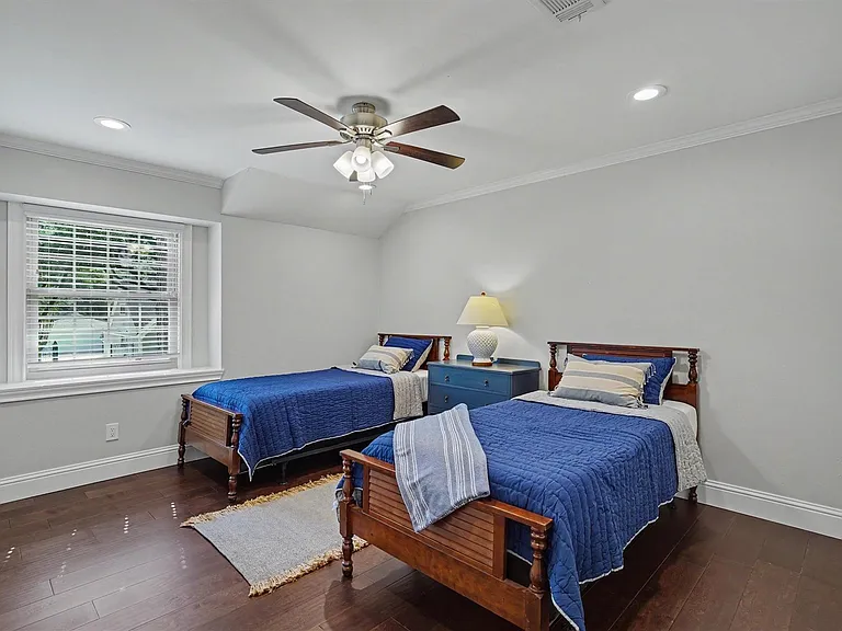 751 Bison Dr — Photo 24