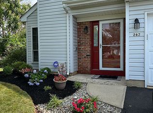 263 Bloomsbury Ct, Somerset, NJ 08873