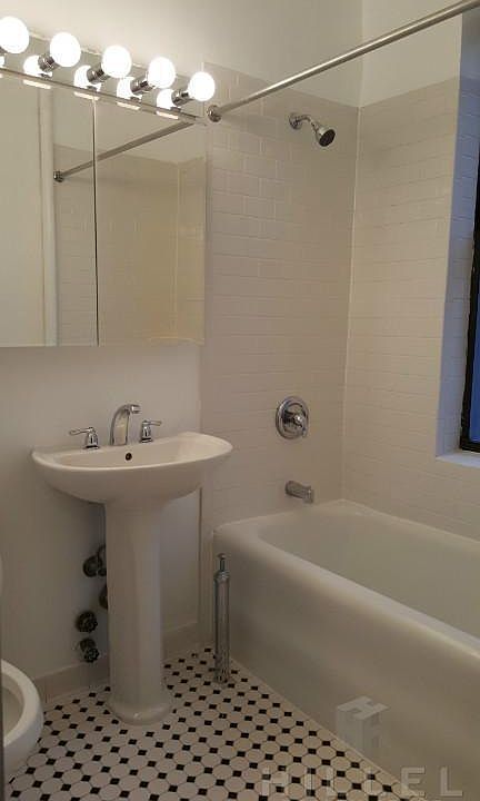 2nd image of 4126 73rd St APT A42