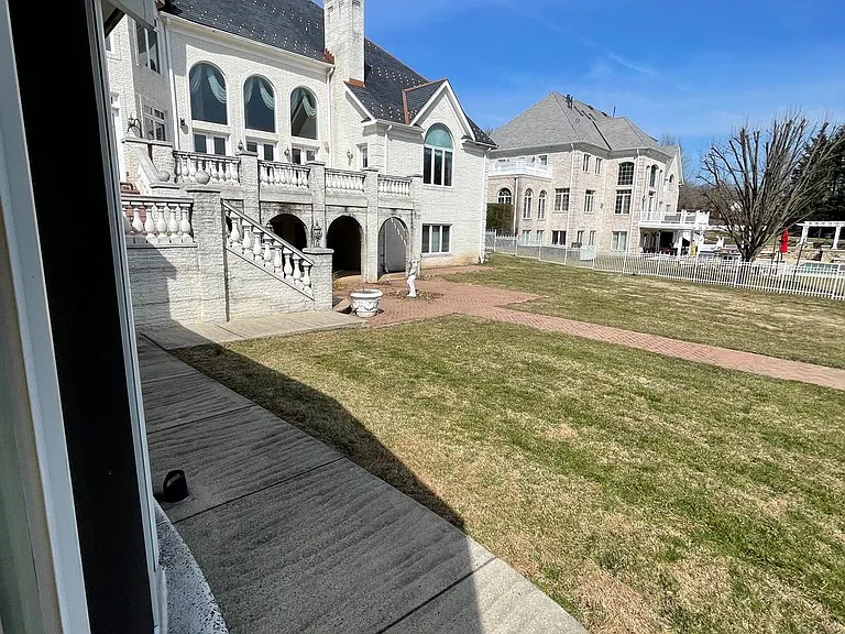 9913 Chapel Rd — Photo 47