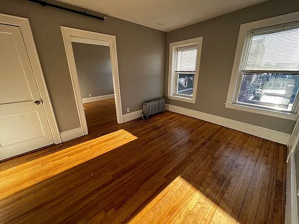 145 Main St — Photo 5