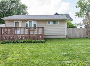 2132 Indian Rd, Waukegan, IL 60087