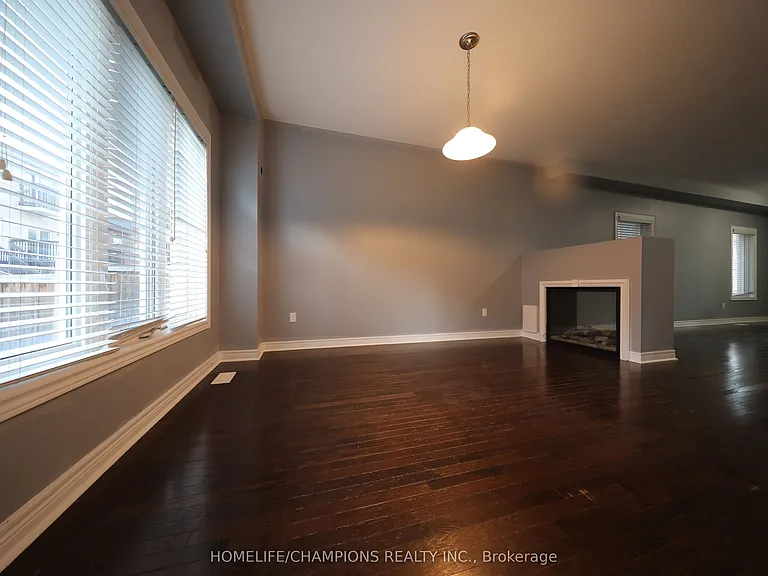 1524 Bruny Ave — Photo 3