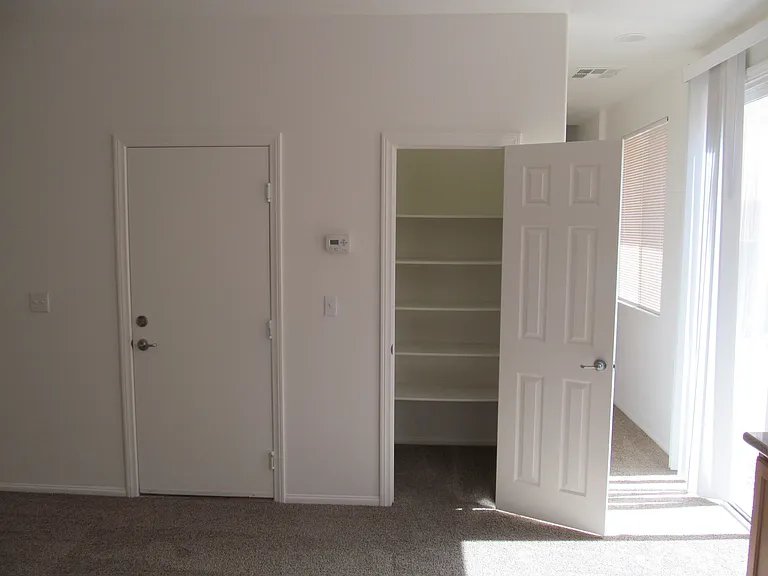 8513 Orly Ave — Photo 13