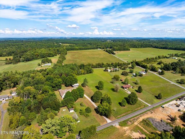 1756 County Road 700, Riceville, TN 37370