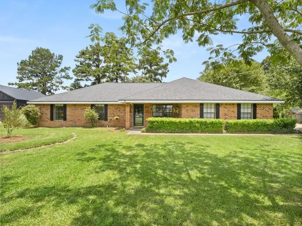 1616 Charleston Pl, Deridder, LA 70634