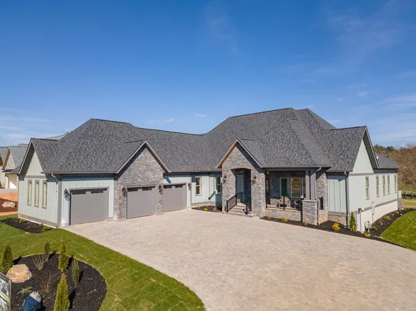 769 Daniel Circle Dr #94, Mills River, NC 28759