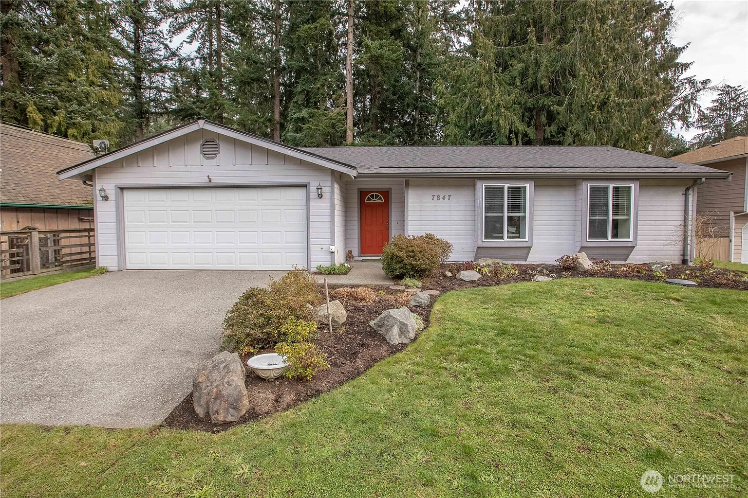 7847 Blakely Avenue photo 1