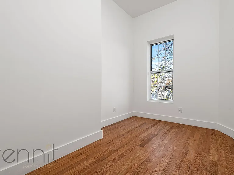 477 Fairview Ave #3L — Photo 16