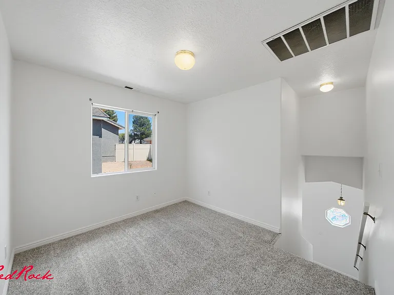1058 N 1340 West Cir #2 — Photo 20
